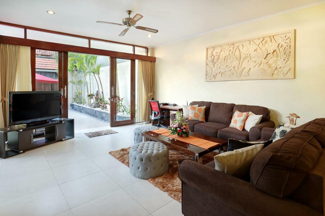 Villa Nova Legian  Exterior photo